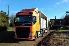 Pallet Force Volvo FH with curtainsider trailer