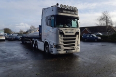 Reynolds-Scania-with-flatbed-Trailer