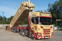 TG-Group-Scania-R500-with-tipper-trailer-tipping-sand