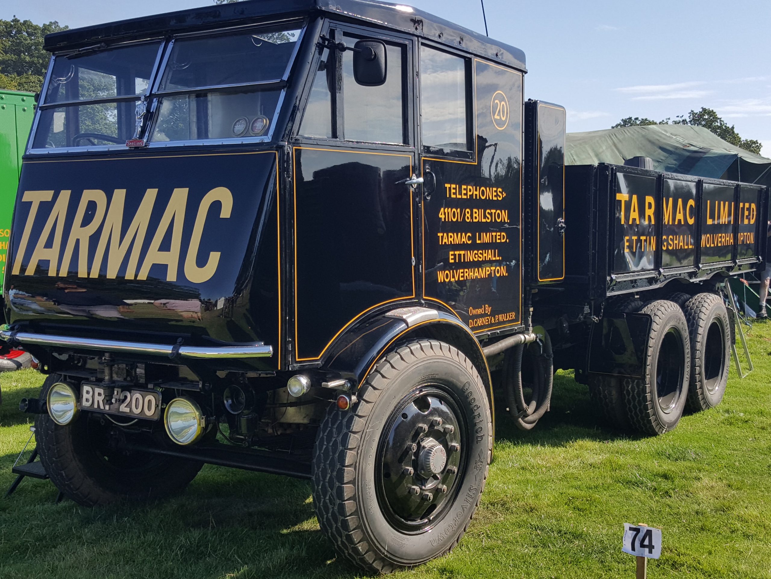 Vintage-Tarmac-Tipper-Lorry-scaled