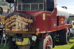 Lloyd-Jones-Brothers-Vintage-Sentinel-DG4-Steam-Truck-scaled