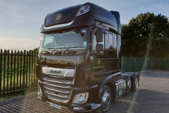 Dennis-Distribution-DAF-tractor-unit