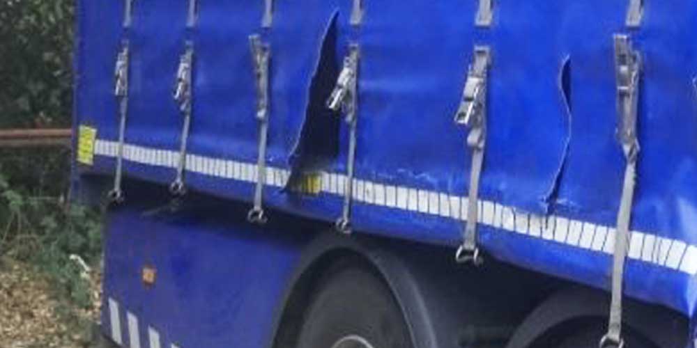 curtainsider trucks damage