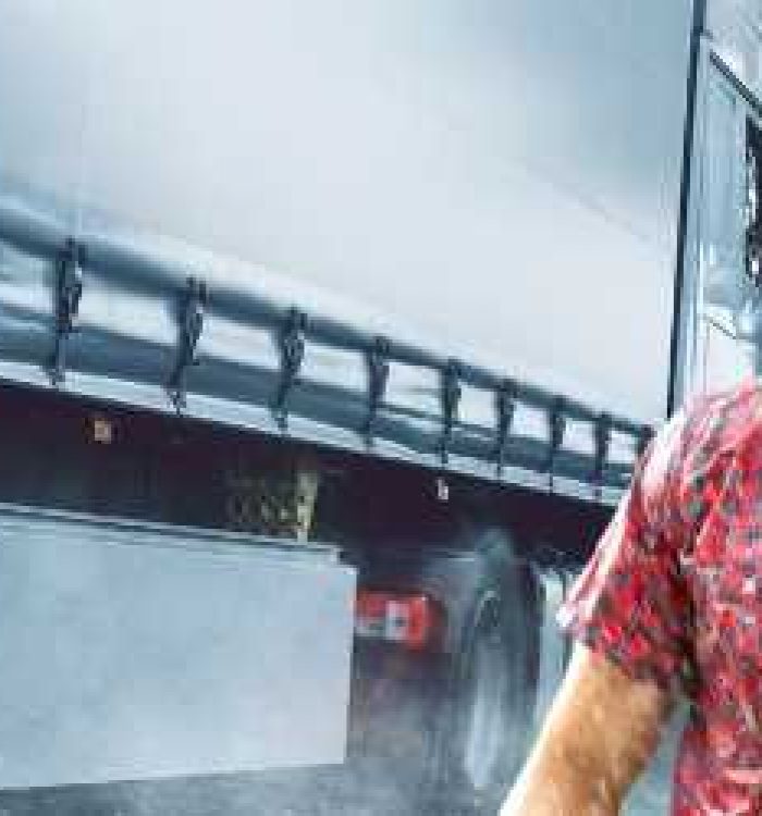 Wet weather clothing UK trucking 10 top tips